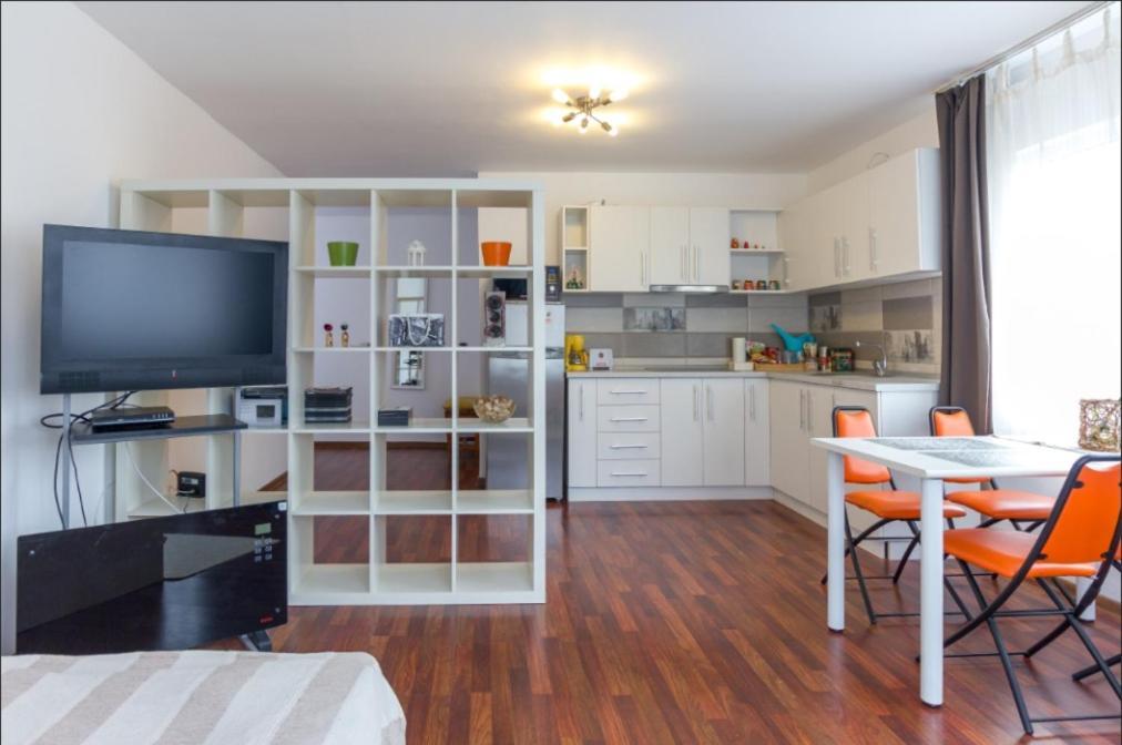 Studio Toward De Airport Apartment Cluj-Napoca